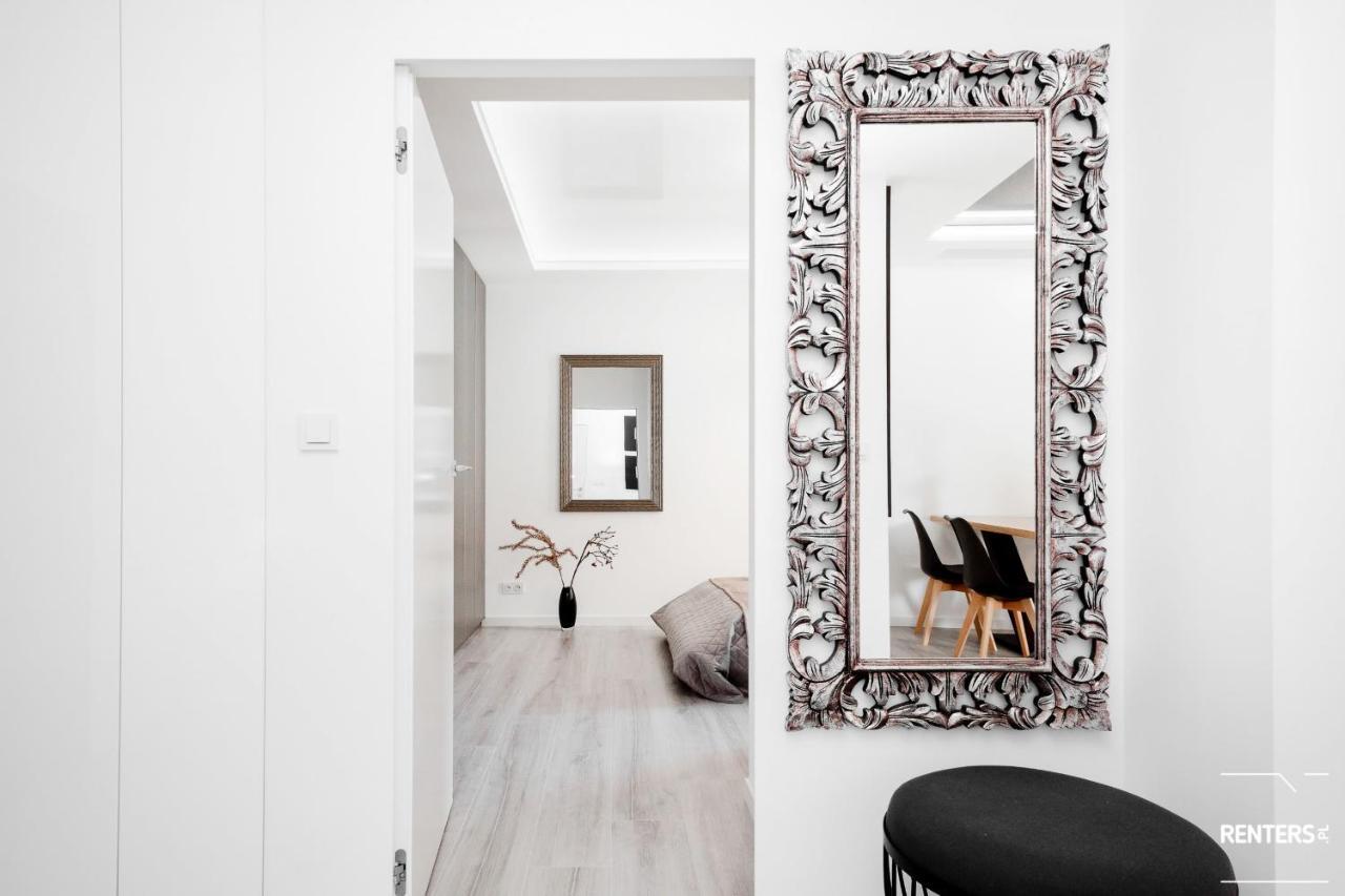 Apartments Warsaw Grzybowska By Renters Exteriér fotografie